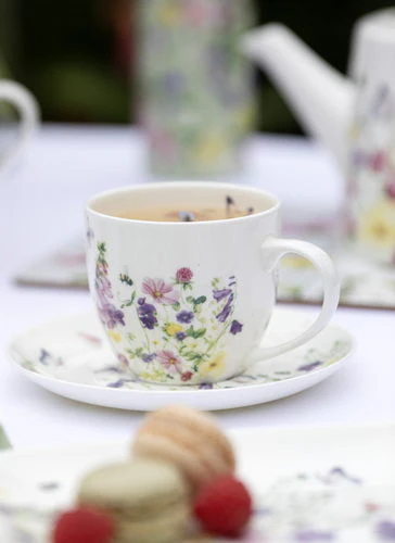 Ashdene 'Garden Soiree' Cup and Saucer - Image 4