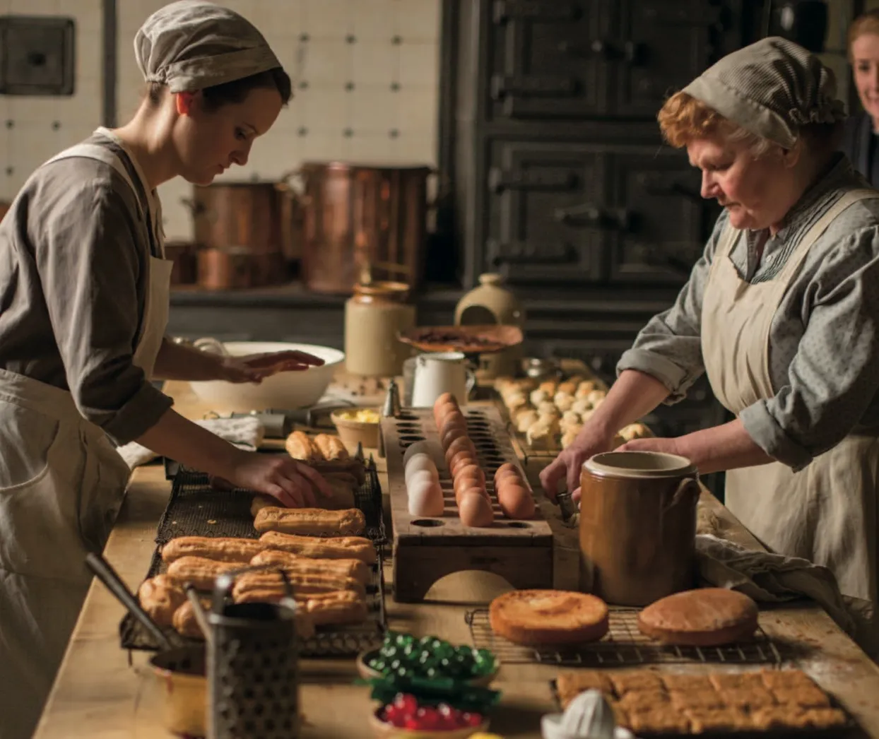 Official Downton Abbey Mrs. Patmore's Recipe Journal - Image 6