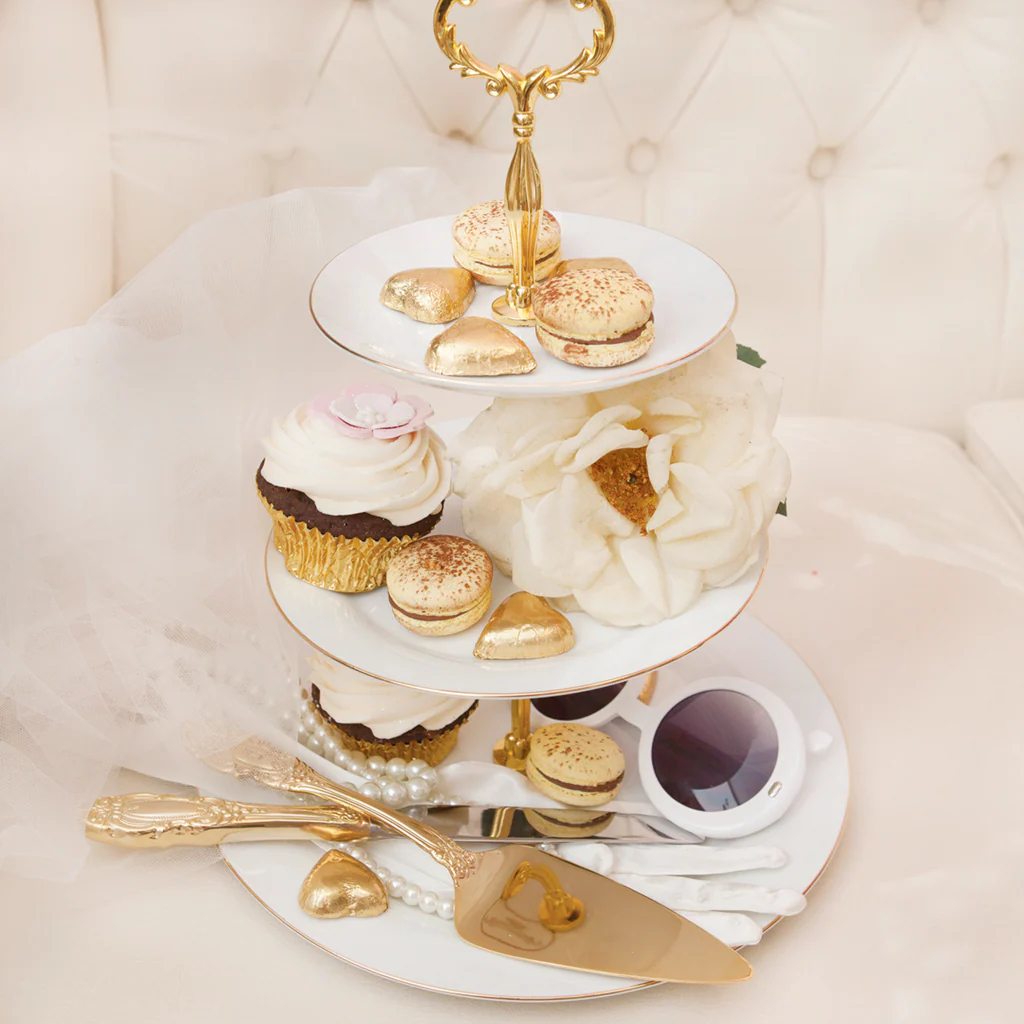 Cristina Re Vintage Cake Server - Gold Plated - Image 4